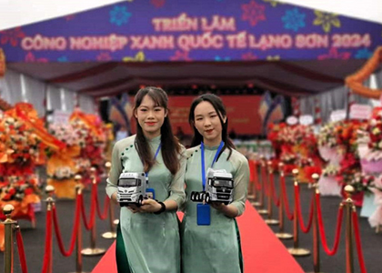 SHACMAN Shines at the Lang Son International Green Industry Exhibition
